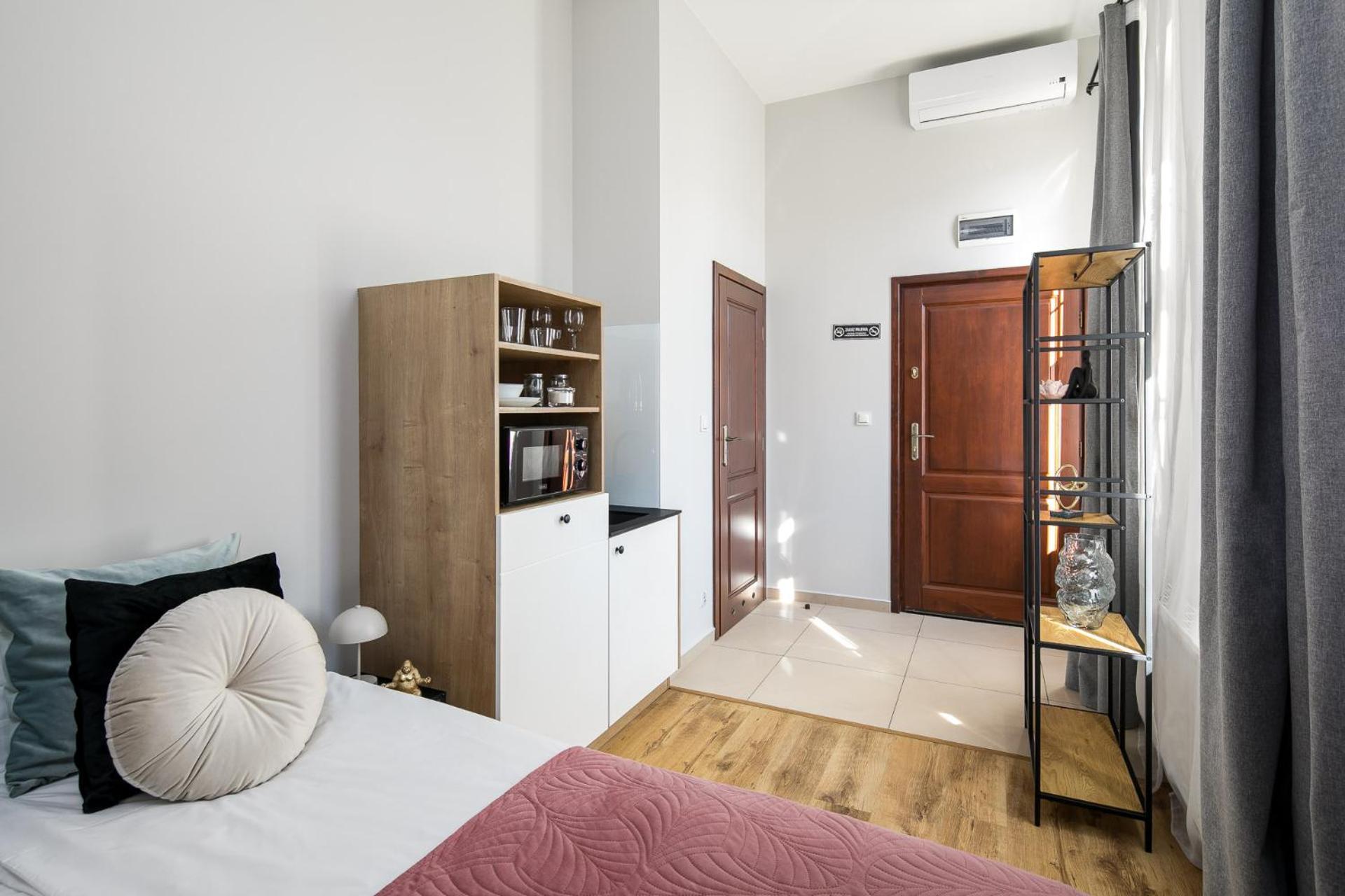 Horizon Park Aparthotel Краков Экстерьер фото
